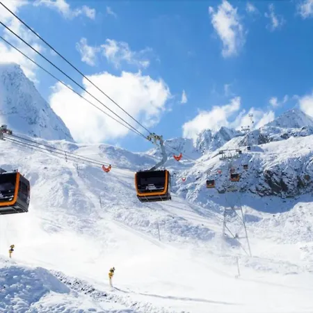 In Stubai With Balcony And Room, Cleaning Included Appartement *